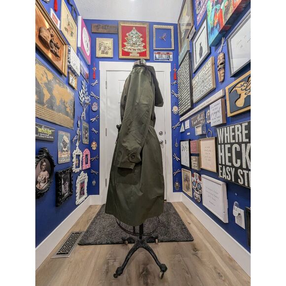 18W Olive Green Trench Coat w/ Detachable Hood! - Picture 4 of 14